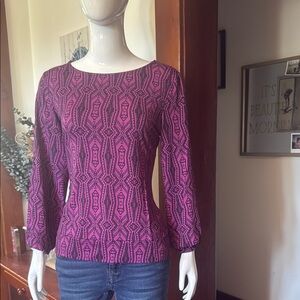 NWT northern reflections size small Elegant Purple  Patterned Women's Top